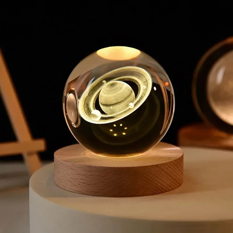 Crystal Ball Decor - كرة كريستال للزينة بقطر 6 سم