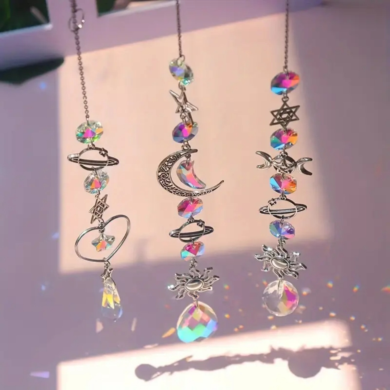 مصيدة أحلام كريستالية K9 بتصمي - مراجعة Crystal Ball Decor وسعره
